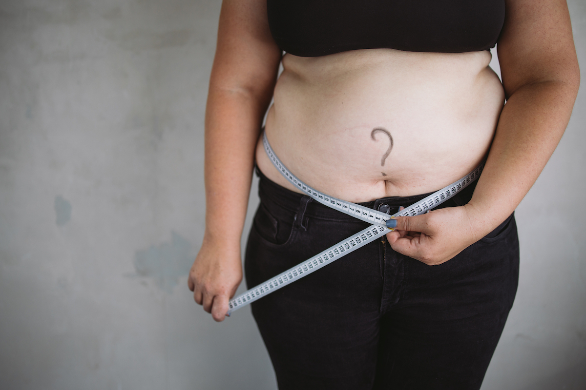 How do I use a body contouring machine?