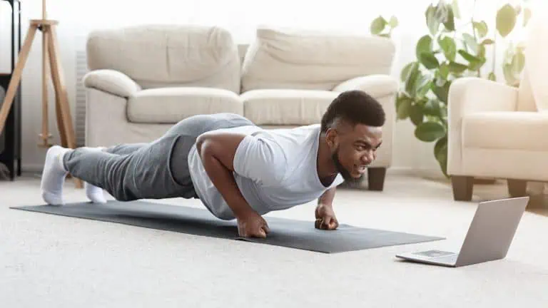3 Butt Exercises You Should be Doing on Your Lunch Break!